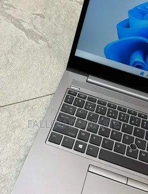 Neuf Ordinateur Portable HP EliteBook 735 G6 16GB AMD Ryzen 5 SSD 256GB