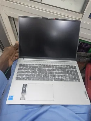 Neuf Ordinateur Portable HP EliteBook 735 G6 16GB AMD Ryzen 5 SSD 256GB