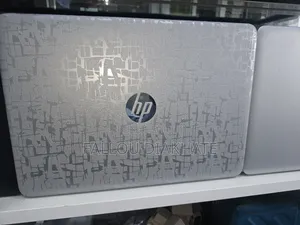 Neuf Ordinateur Portable HP EliteBook 735 G6 16GB AMD Ryzen 5 SSD 256GB