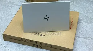 Neuf HP EliteBook 640 G10 16GB Intel Core I7 SSD 512GB