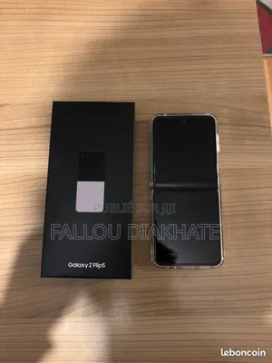 Neuf Samsung Galaxy Z Flip 5 256 GB Bleu