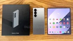 Neuf Samsung Galaxy Z Fold6 256 GB Bleu