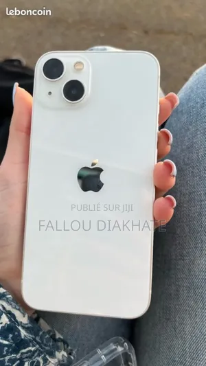 Neuf Apple iPhone 13 128 GB