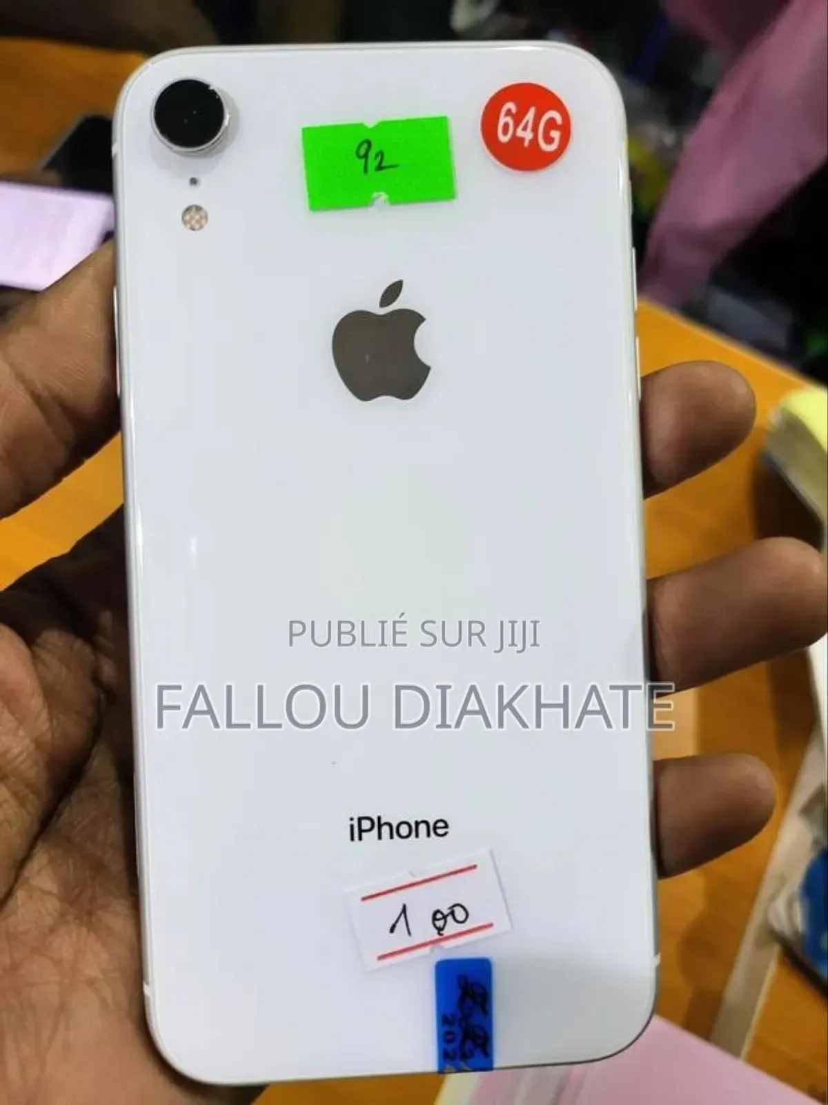 Neuf Apple iPhone XR 64 GB