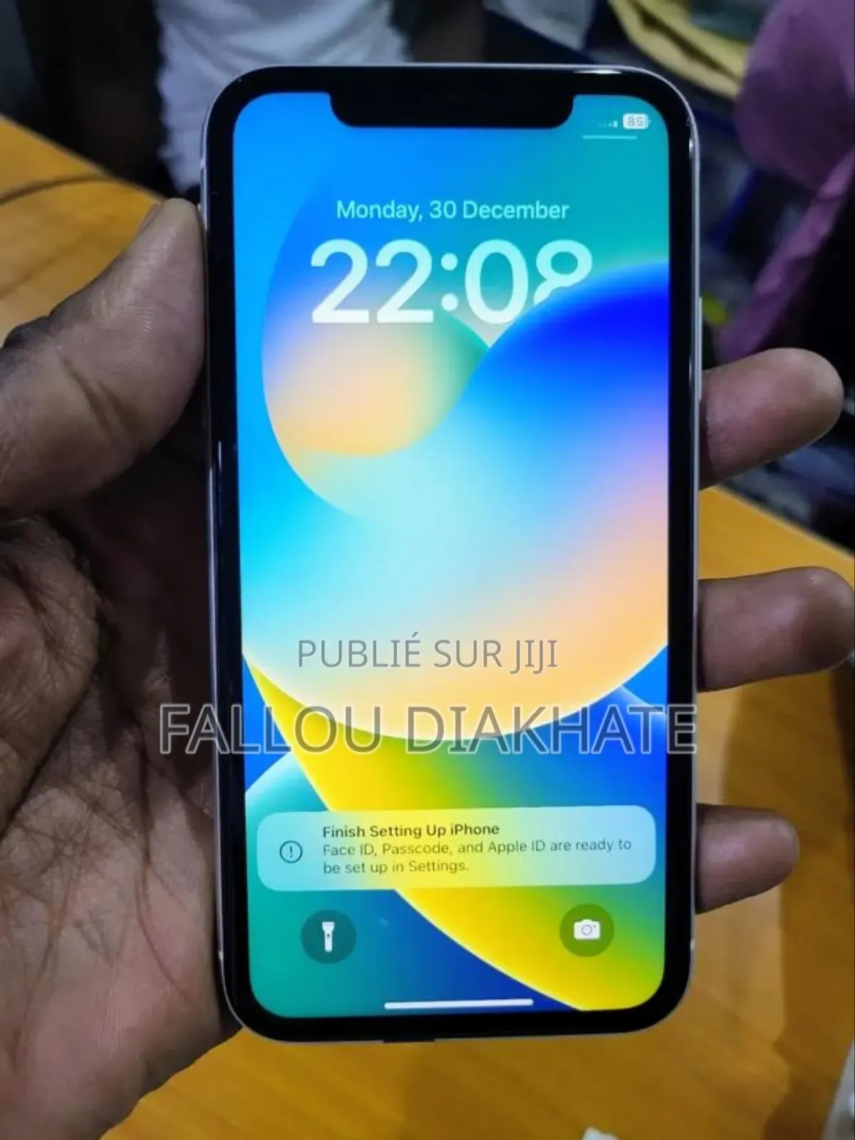 Neuf Apple iPhone XR 64 GB