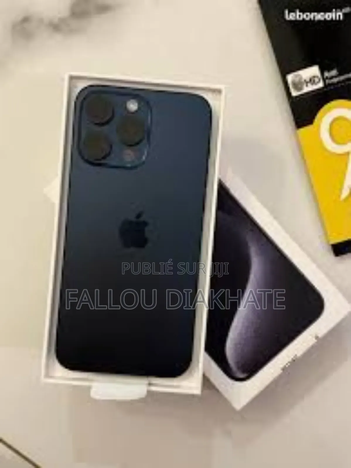 Neuf Apple iPhone 15 Pro 256 GB