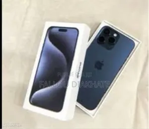 Neuf Apple iPhone 15 Pro 256 GB