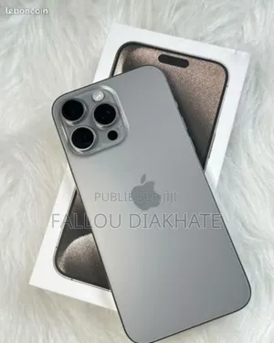 Neuf Apple iPhone 15 Pro Max 256 GB