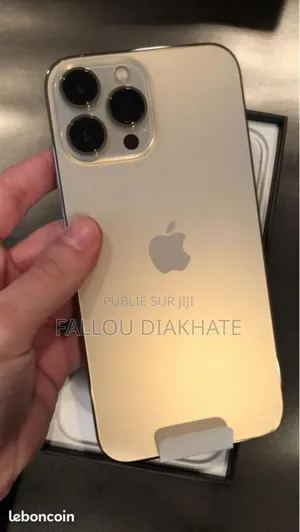 Neuf Apple iPhone 15 Pro Max 256 GB