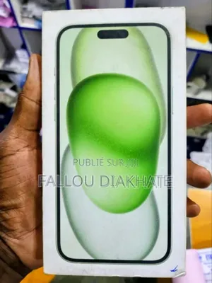 Neuf Apple iPhone 15 Plus 128 GB