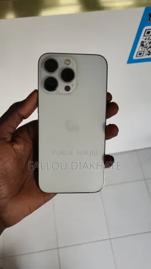Neuf Apple iPhone 12 Pro Max 256 GB