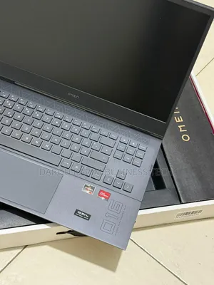 Neuf Ordinateur Portable HP Omen 16 16GB AMD Ryzen 7 SSD 1T