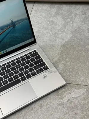 Neuf HP EliteBook 830 G7 16GB Intel Core I7 SSD 512GB