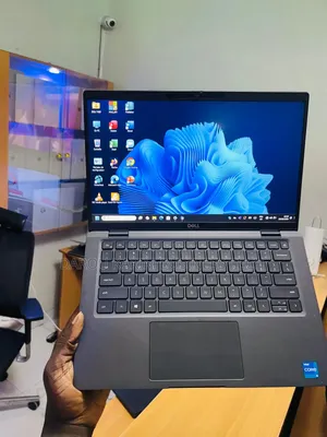 Neuf Ordinateur Portable Dell Latitude 7420 16GB Intel Core I5 SSD 256GB