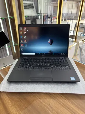 Neuf Ordinateur Portable Dell Latitude 5400 16GB Intel Core I5 SSD 256GB