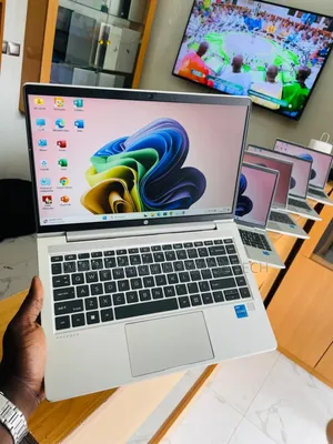 Neuf Ordinateur Portable HP ProBook 440 G8 16GB Intel Core I5 SSD 256GB