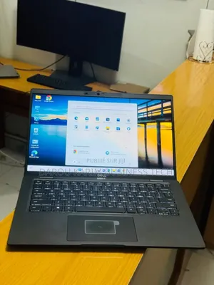 Neuf Ordinateur Portable Dell Latitude 7420 16GB Intel Core I5 SSD 256GB