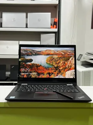 Neuf Lenovo ThinkPad X380 Yoga 8GB Intel Core I5 SSD 256GB