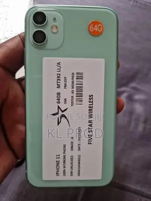 Neuf Apple iPhone 11 64 GB