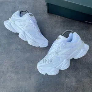 New Balance All White Disponible Avec Livraison