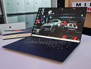 Neuf Dell Precision 5570 16GB Intel Core I9 SSD 512GB