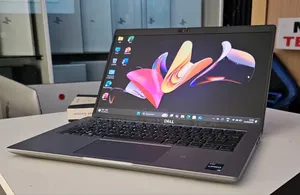 Neuf Ordinateur Portable Dell Latitude 5440 16GB Intel Core I5 SSD 512GB
