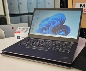 Neuf Lenovo Thinkpad T14s Gen 1 16GB Intel Core I7 SSD 512GB