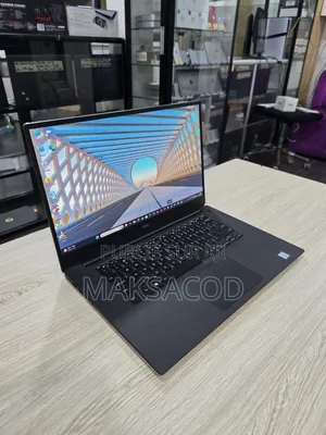 Ordinateur Portable Dell XPS 15 16GB Intel Core I7 SSD 512GB
