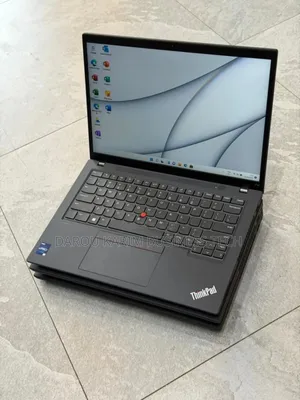 Neuf Lenovo ThinkPad T14 G4 16GB Intel Core I5 SSD 512GB