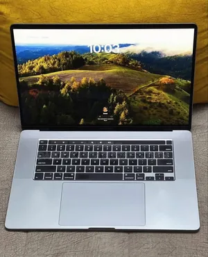 Neuf Apple MacBook Pro 2019 16GB Intel Core I9 SSD 1T