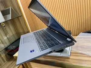 Neuf Ordinateur Portable HP ZBook 17 64GB Intel Core I9 SSD 2T