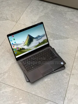 Neuf Ordinateur Portable Dell Latitude 5300 16GB Intel Core I7 SSD 512GB