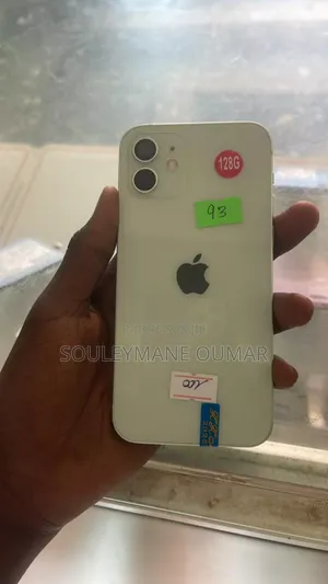 Apple iPhone 13 128 GB Noir