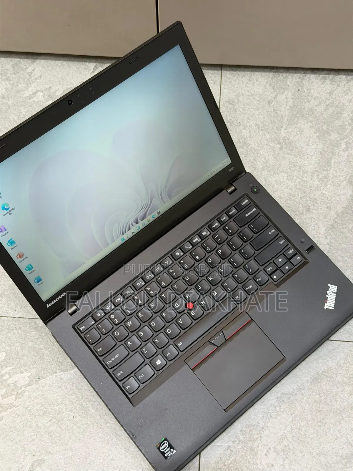 Neuf Lenovo ThinkPad T450 8GB Intel Core I5 SSD 256GB