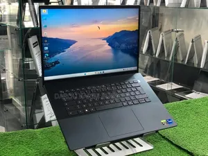 Neuf Dell Inspiron 16 Plus 7640 32GB Intel Core I7 SSD 1T