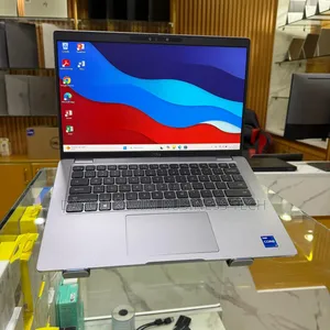 Neuf Ordinateur Portable Dell Latitude 5440 32GB Intel Core I7 SSD 256GB