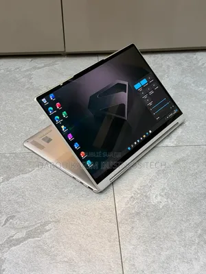 Neuf Ordinateur Portable Lenovo Yoga 9i 16GB Intel Core I7 SSD 512GB