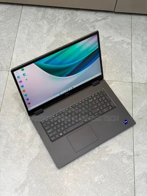 Neuf Ordinateur Portable Dell Precision 7780 32GB Intel Core I9 SSD 2T