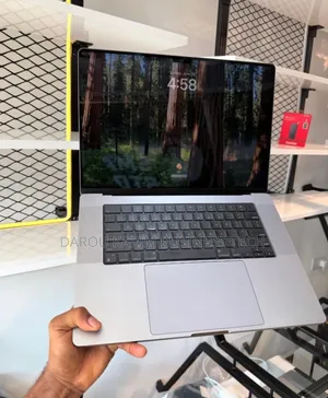 Neuf Ordinateur portable Apple MacBook Pro M1 64GB Apple M1 Max SSD 2T