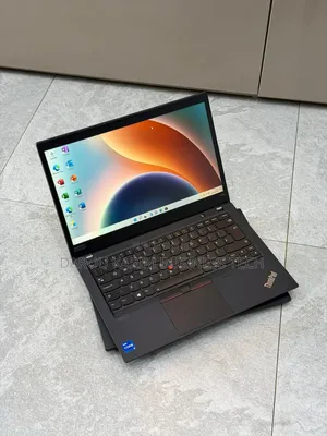 Neuf Lenovo Thinkpad P14s 16GB Intel Core I5 SSD 512GB