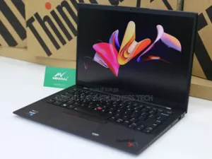 Neuf Lenovo ThinkPad X1 Carbon Gen11 16GB Intel Core I7 SSD 512GB