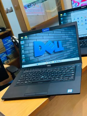 Neuf Ordinateur Portable Dell Latitude 7490 16GB Intel Core I7 SSD 512GB