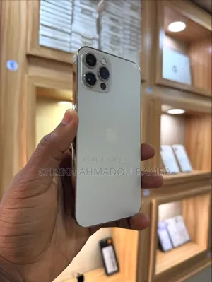 Nouveau Apple iPhone 12 Pro 128 GB Doré