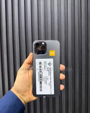 Nouveau Apple iPhone 13 Pro Max 128 GB Gris