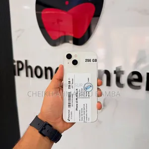 Neuf Apple iPhone 13 256 GB Blanc