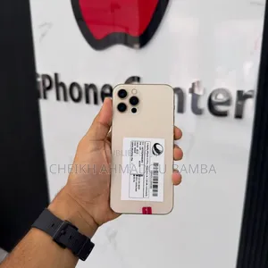 Nouveau Apple iPhone 12 Pro 128 GB Doré