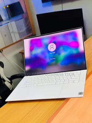 Neuf Ordinateur Portable Dell XPS 15 32GB Intel Core I7 SSD 512GB