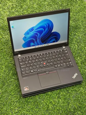 Neuf Lenovo ThinkPad X13 Gen 2 8GB AMD Ryzen 3 SSD 256GB