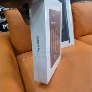 Neuf Apple MacBook Pro 2024 M4 Max 16-inch 36GB Apple M4 Max SSD 1T