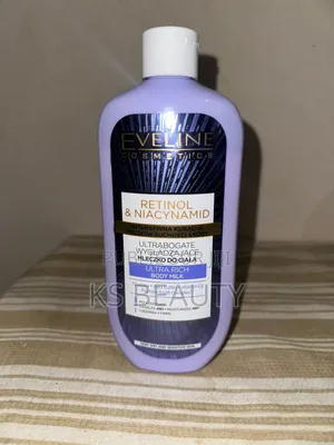 Lait Corp Ultra Riche Au Rétinol Et À Niacinamide d'Eveline Cosmetics